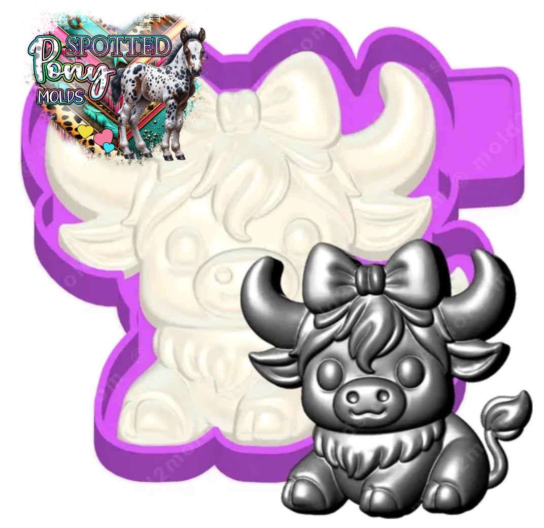 3D Girlie Highland Cow Mold