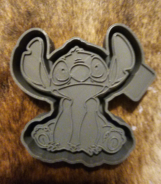 S T I T C H Mold